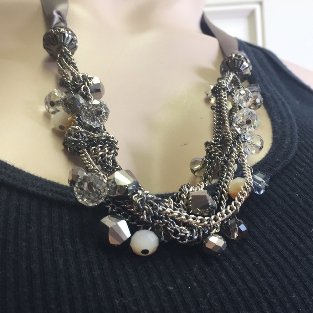 LOFT Necklace - Picture 9 of 14